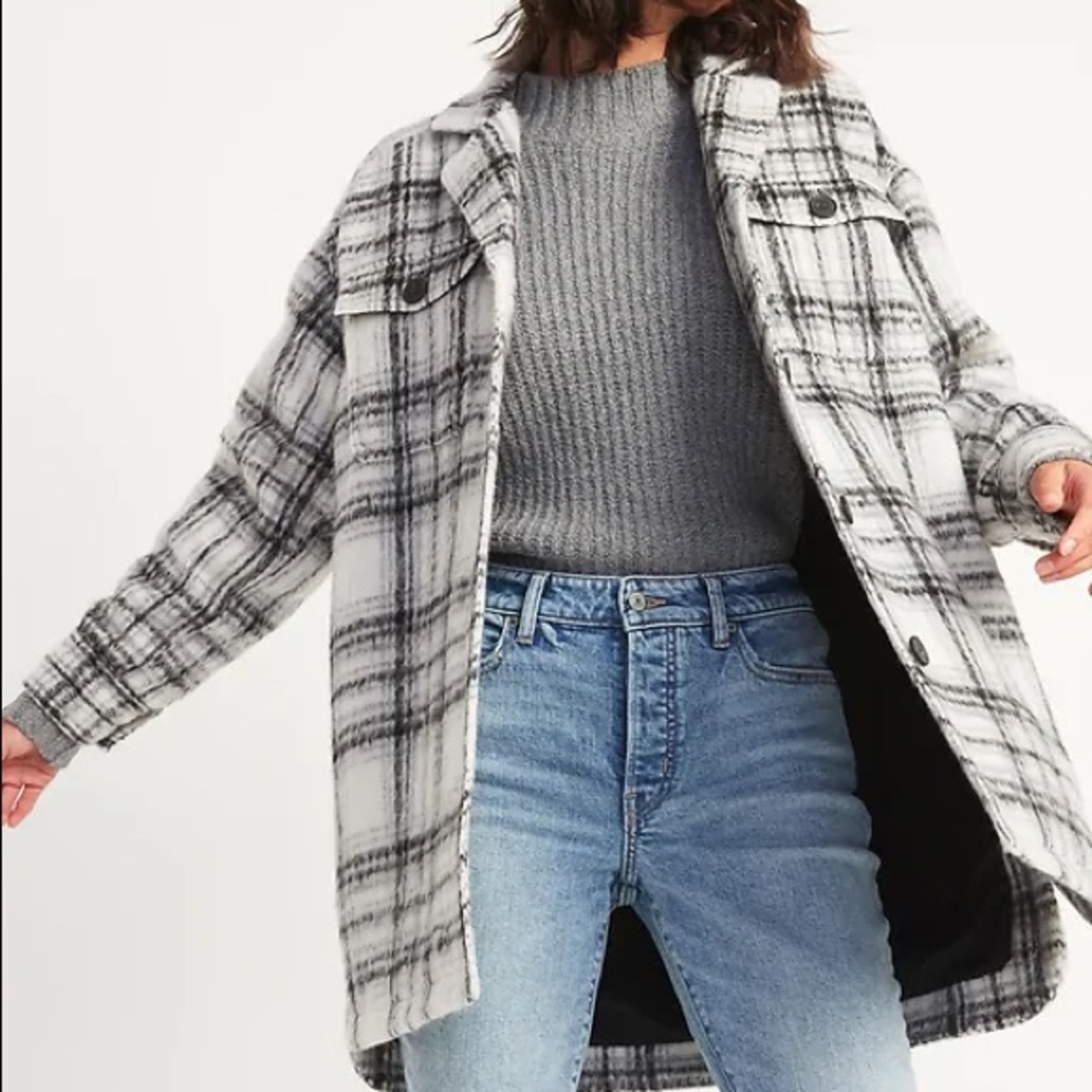Old Navy Black & White Plaid Shacket - XS